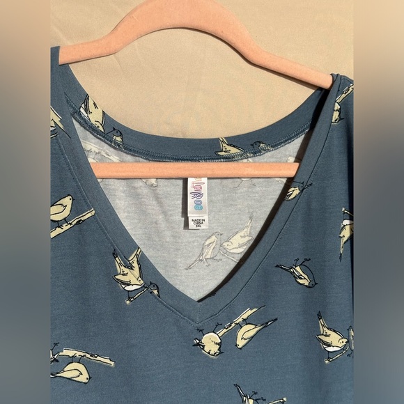 Lula Roe Christy T 3XL NWT - Picture 3 of 6